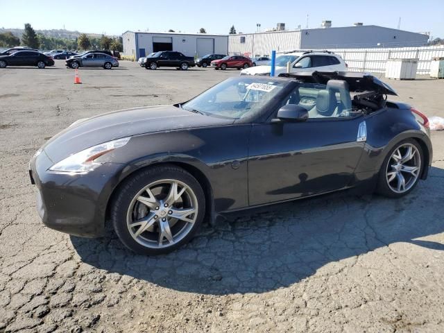 2012 Nissan 370Z Base
