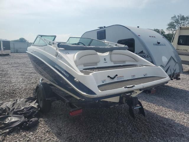 2013 Yamaha Boat