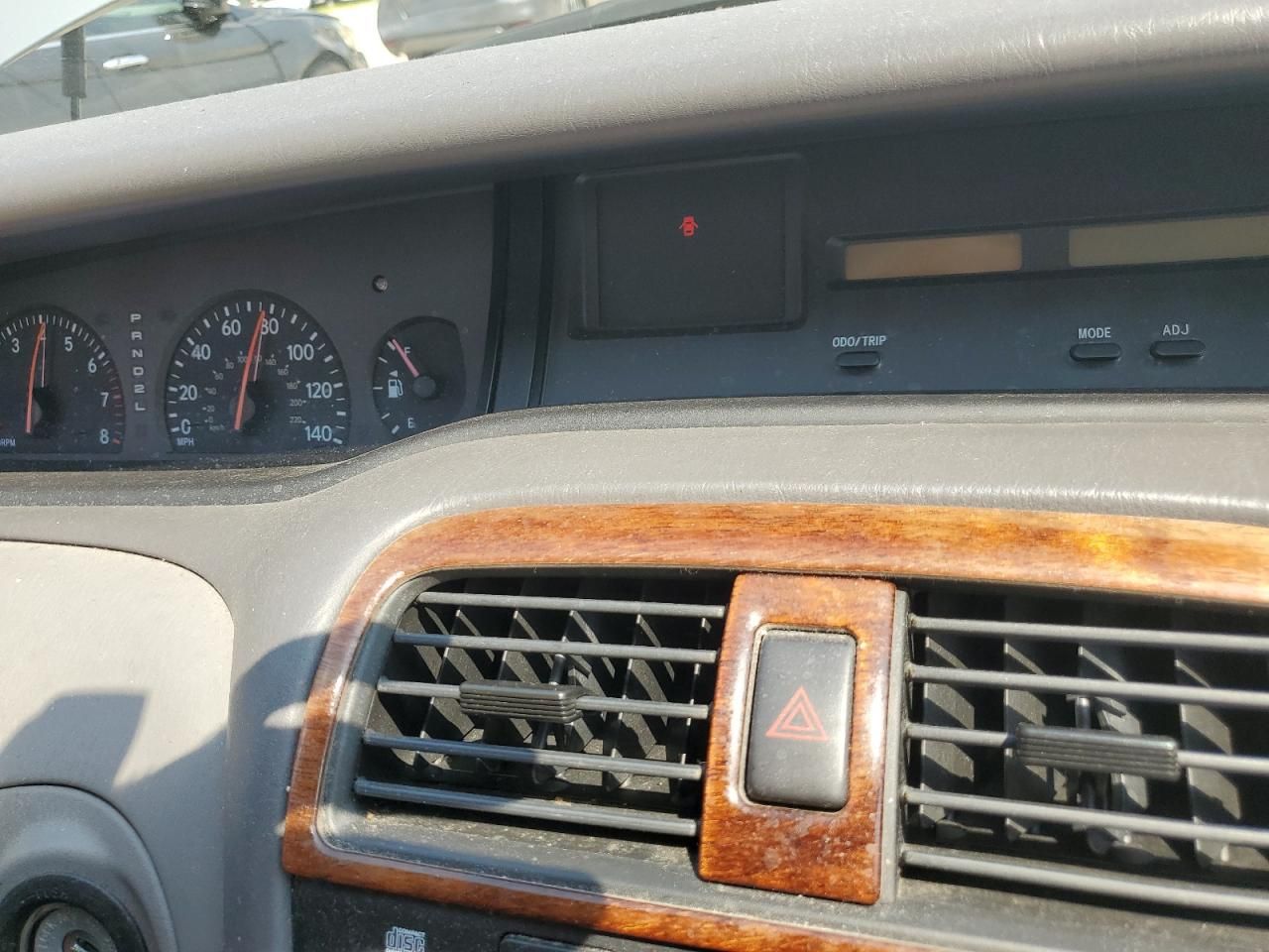 2003 Toyota Avalon xl