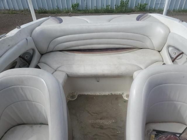 2000 Wells Cargo Excel Boat