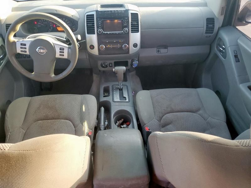2015 Nissan Frontier SV