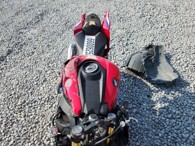 2023 Honda CBR1000 RA