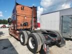 2011 Volvo VNL Semi Truck