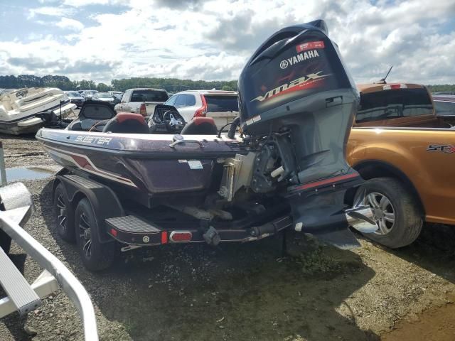 2013 Skeeter Marine Lot