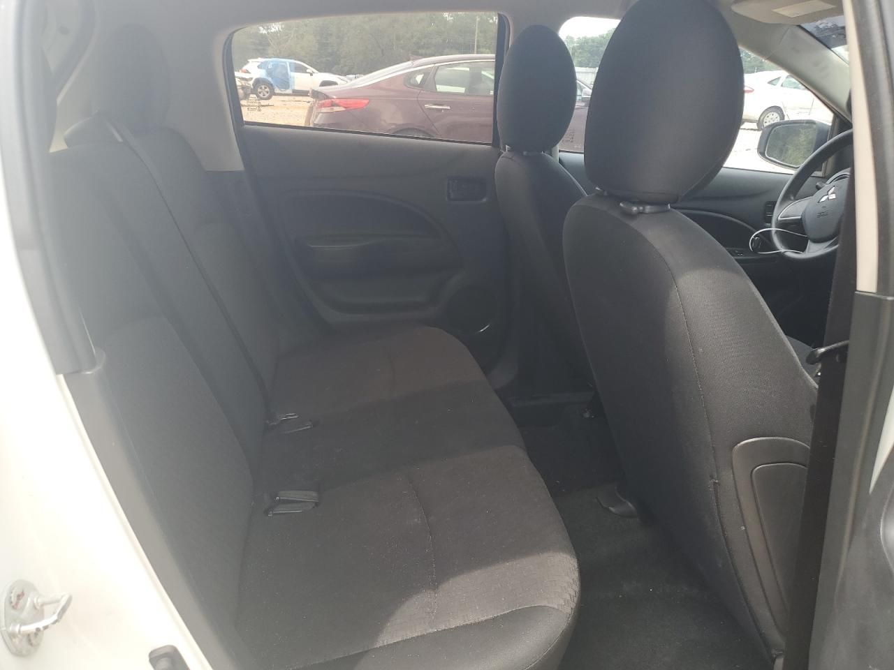 2017 Mitsubishi Mirage es