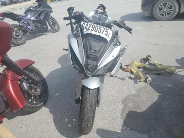 2024 Suzuki GSX800 F