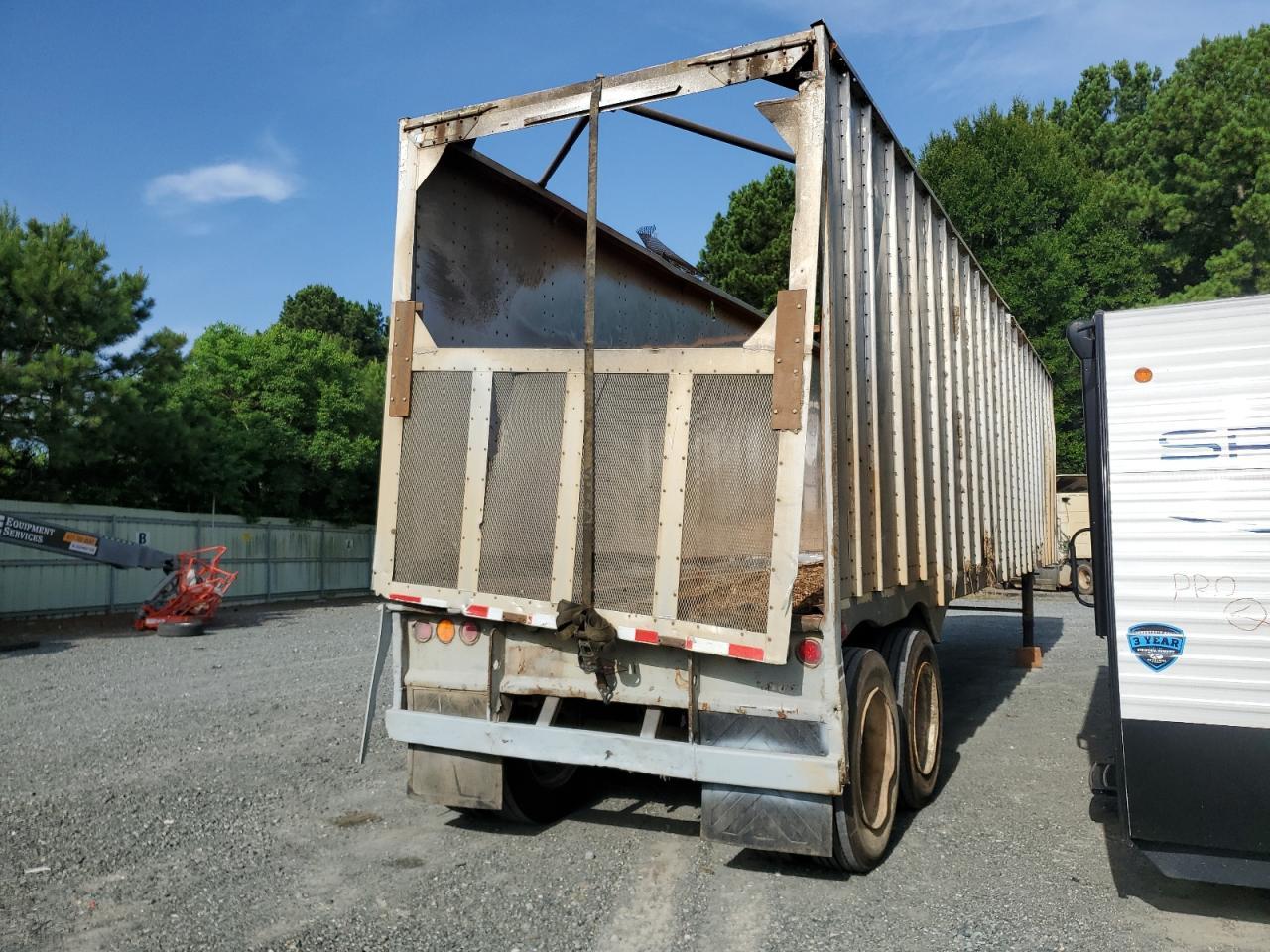 2004 Innovlrmfg 2003 Innovative SDS-42 Chip Trailer