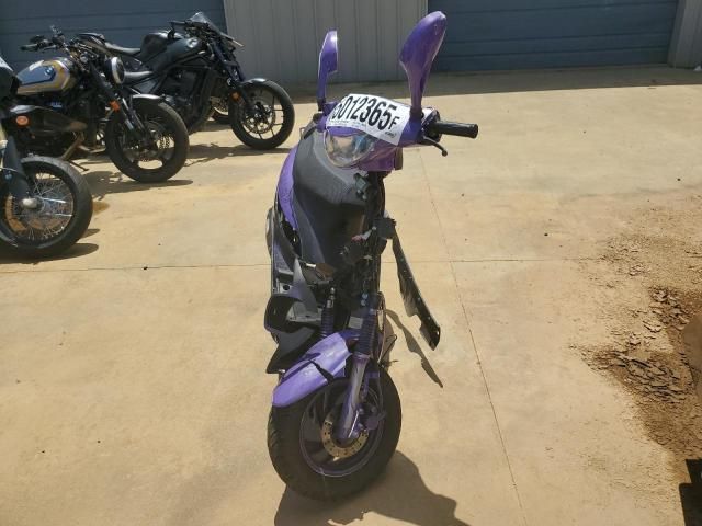 2013 Scooter Moped