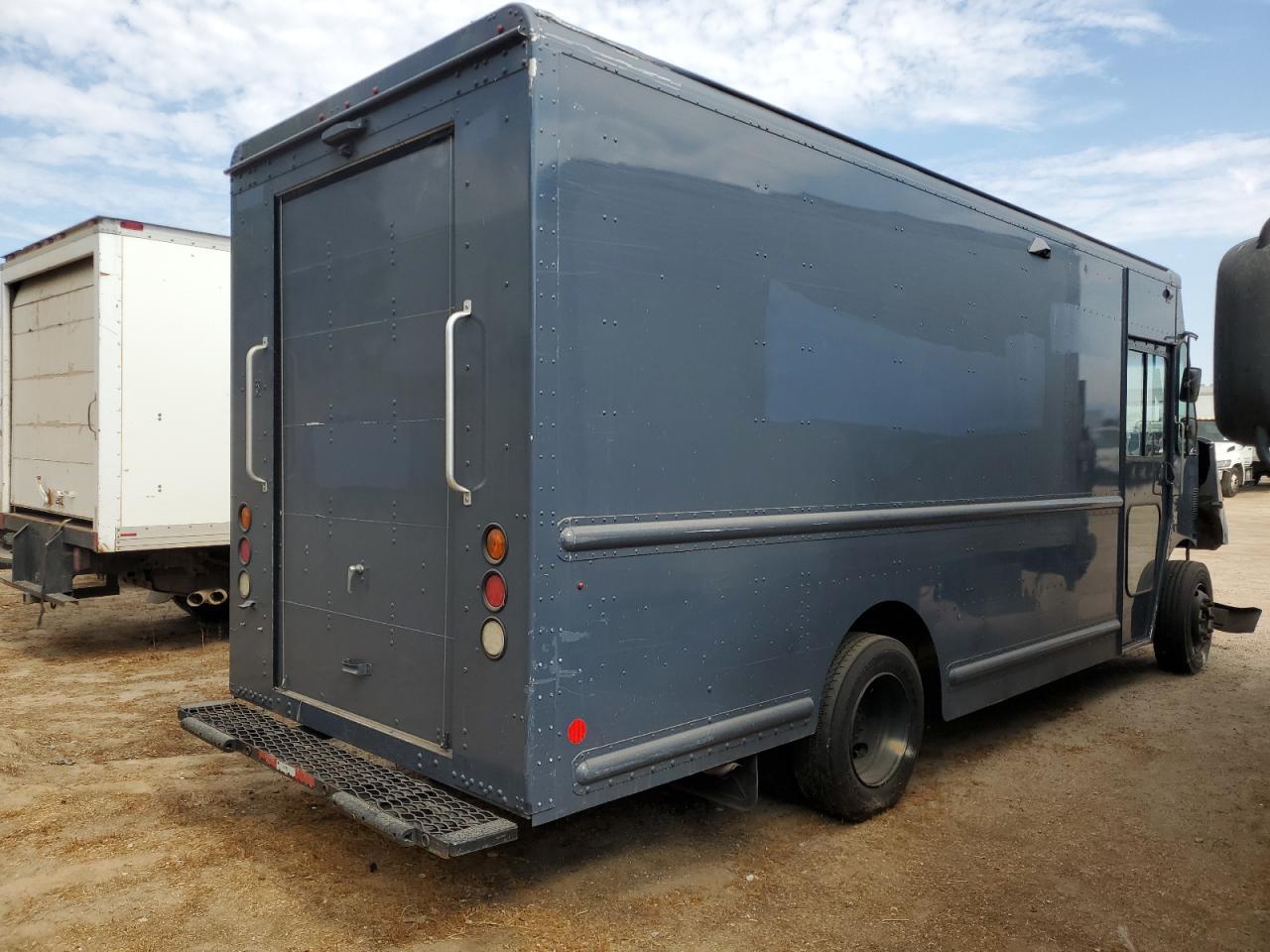 2021 Freightliner Chassis M Line WALK-IN Van