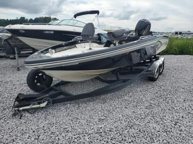 2014 Larson TL 2020 FX-Boats Speed Boat