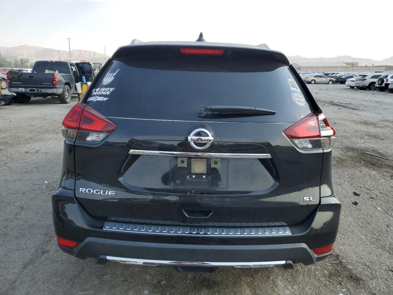 2018 Nissan Rogue s