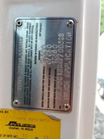 2004 Isuzu FRR