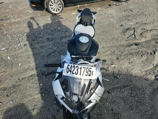 2025 Cf Moto 675SS