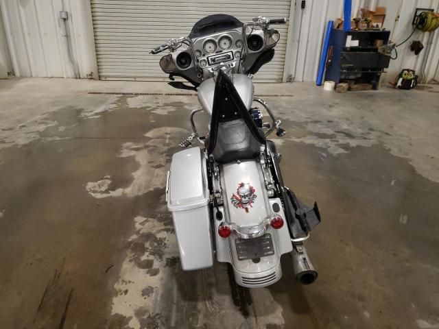 2010 Harley-Davidson Flhx