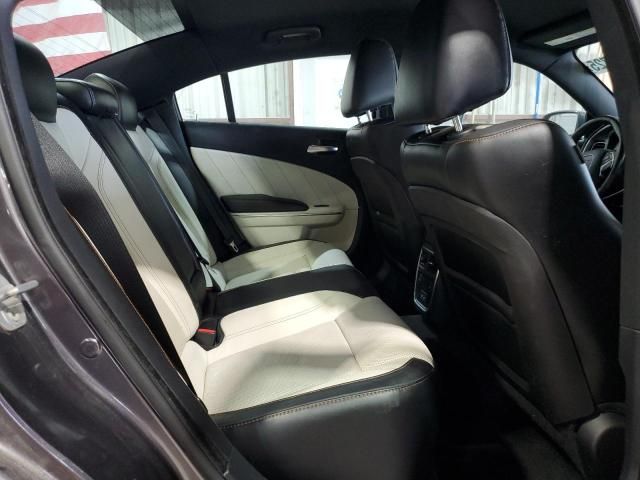2015 Dodge Charger SXT