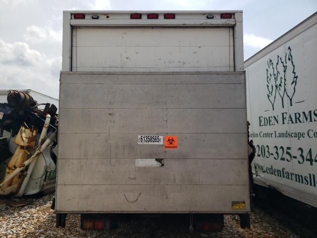 2000 Mitsubishi Fuso Truck OF America INC FE 639