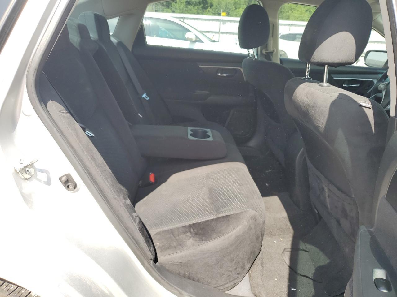 2015 Niss Altima 2.5