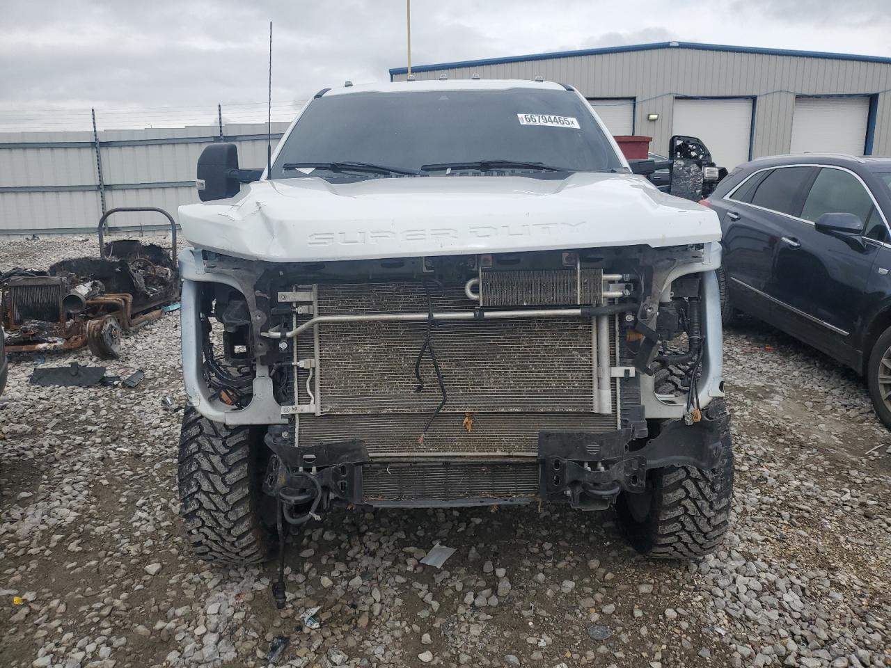 2022 Ford F350 Super