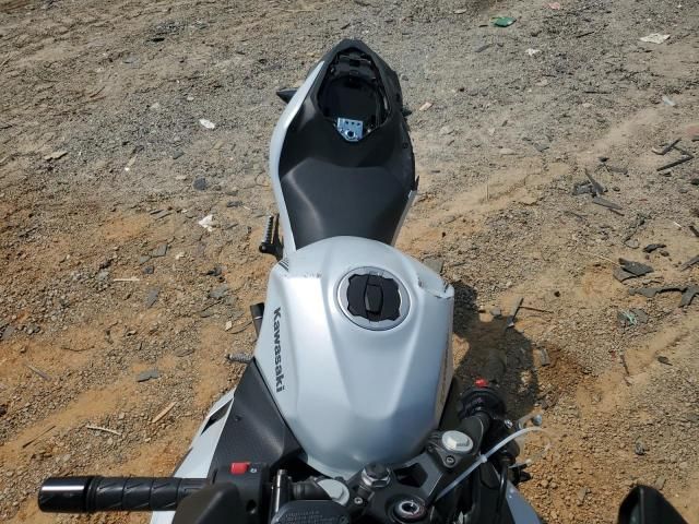2025 Kawasaki EX500