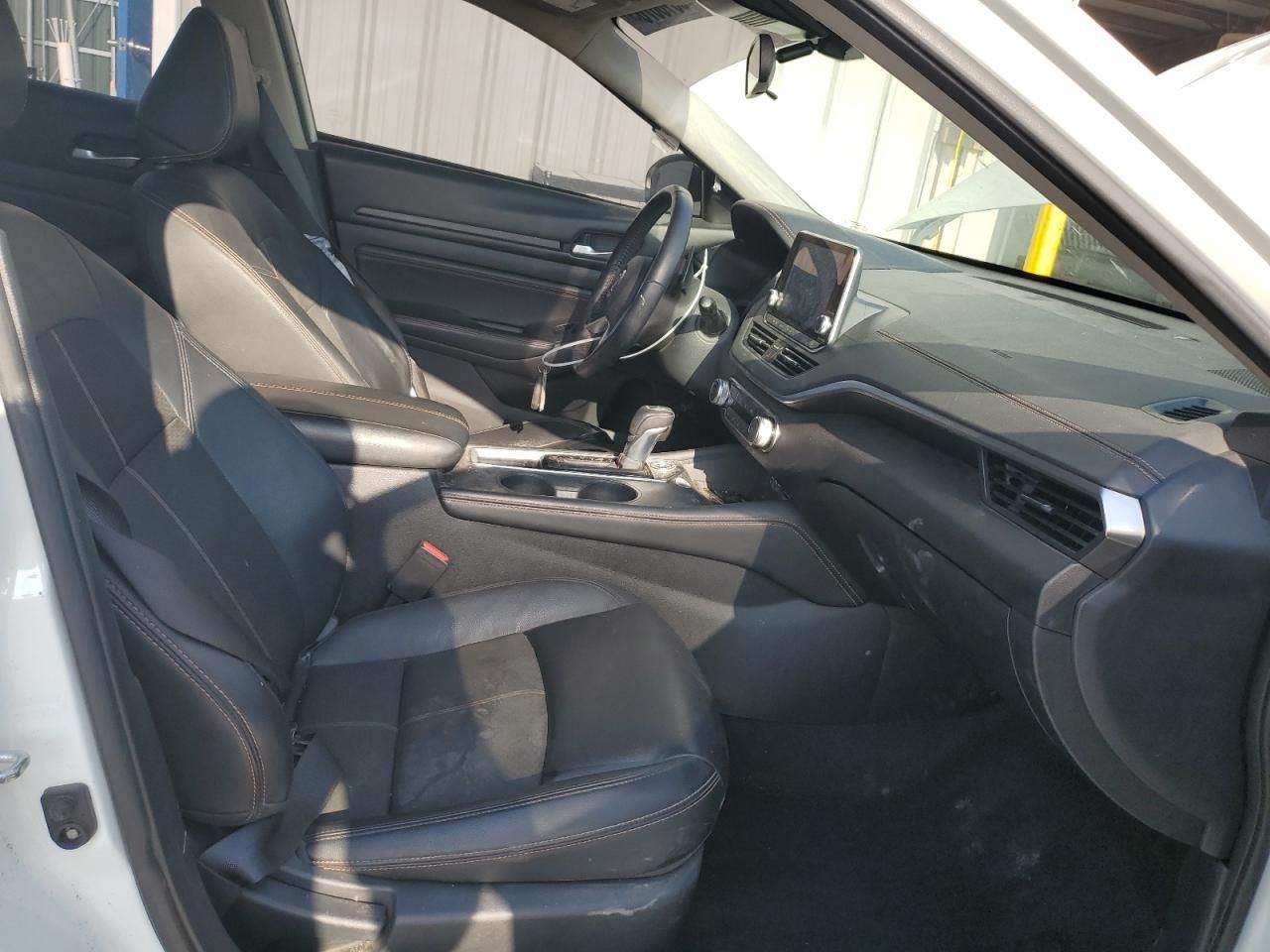 2020 Nissan Altima sr