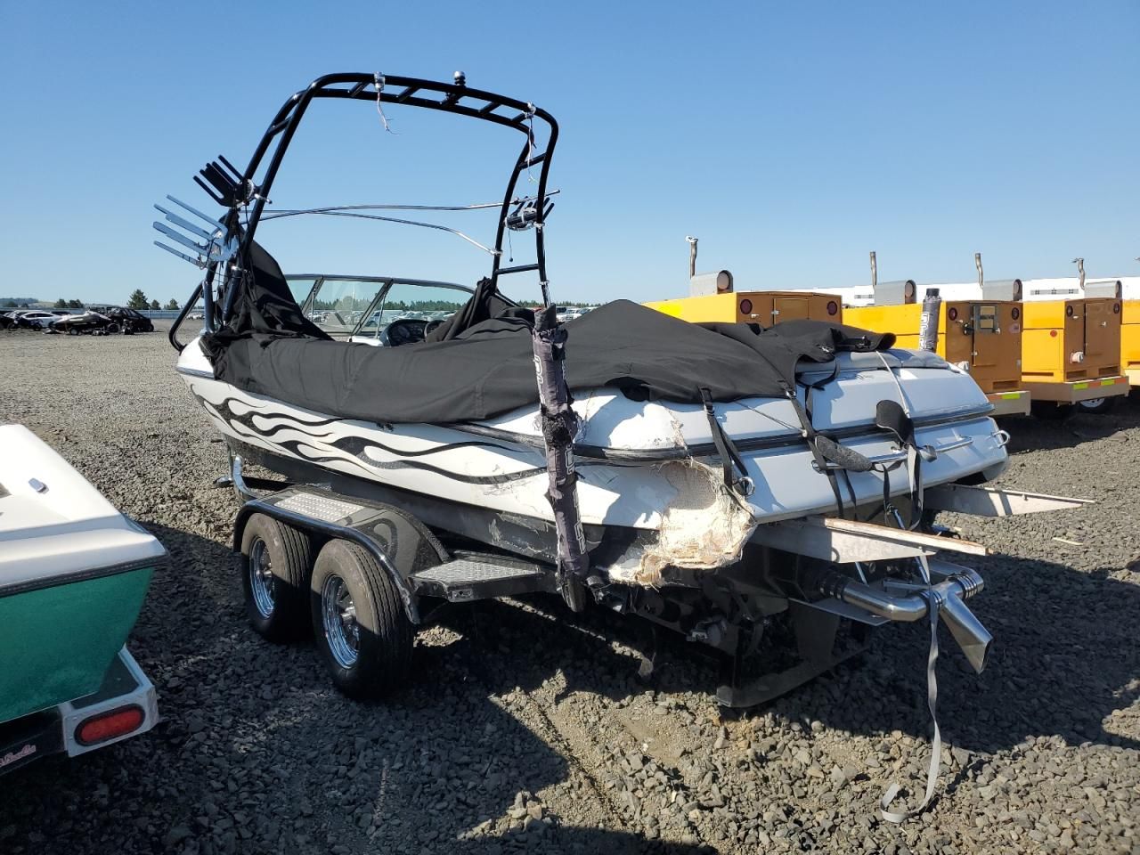 2005 Boat W/TRL 27.5