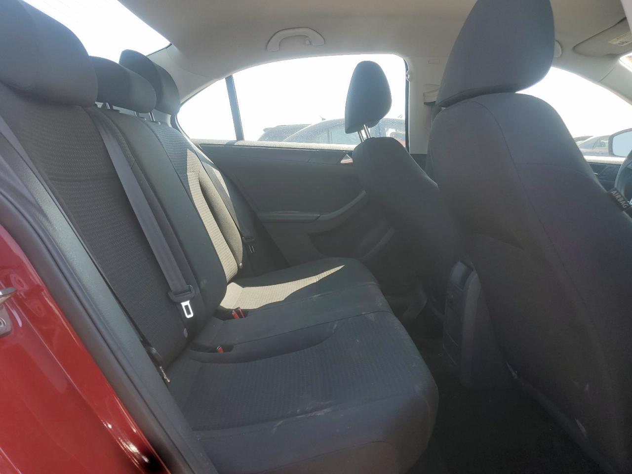 2016 Volkswagen Jetta s