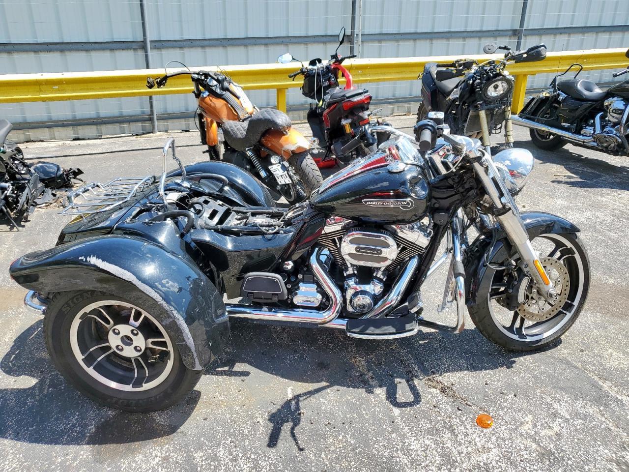 2016 Harley-Davidson Flrt Free Wheeler