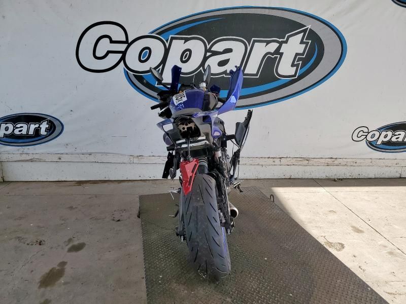 2024 Yamaha YZFR7