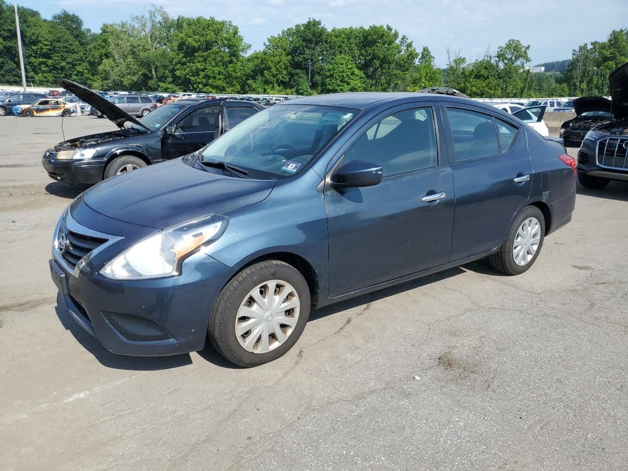 2015 Nissan Versa s