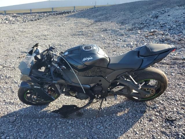 2021 Kawasaki ZX1002 M