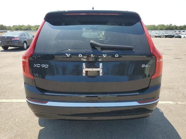 2023 Volvo XC90 Plus