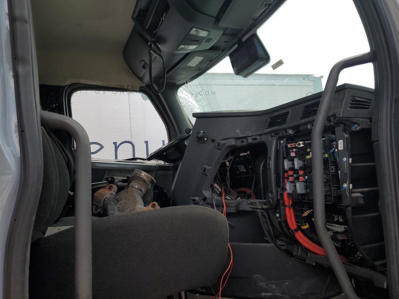 2022 Freightliner Cascadia 126 Semi Truck