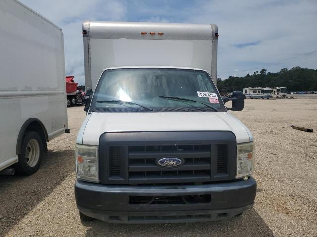 2012 Ford Econoline E350 Super Duty Cutaway Van