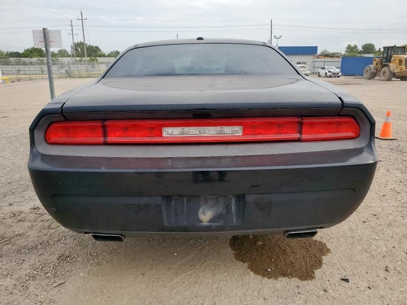 2012 Dodge Challenger SXT