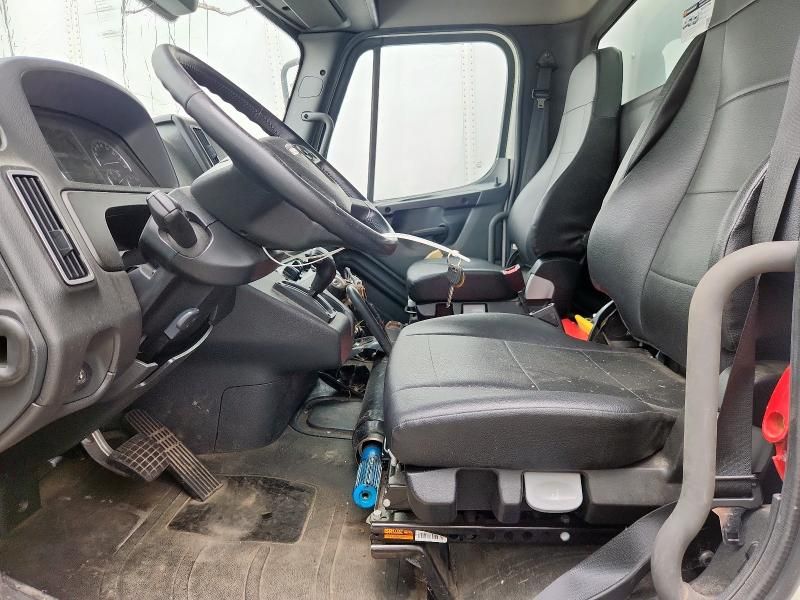 2024 Freightliner M2 106 Medium Duty