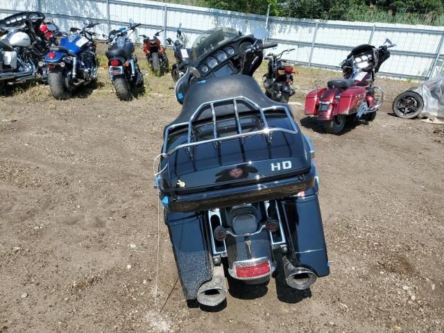 2015 Harley-Davidson Flhtp Police Electra Glide