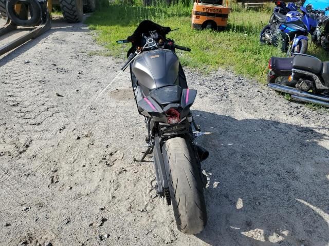 2024 Yamaha YZFR7
