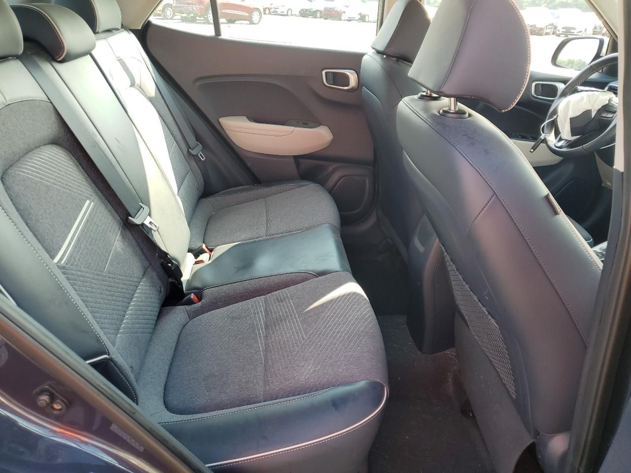 2021 Hyundai Venue sel