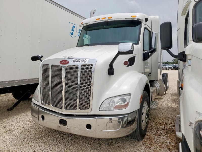 2019 Peterbilt 579