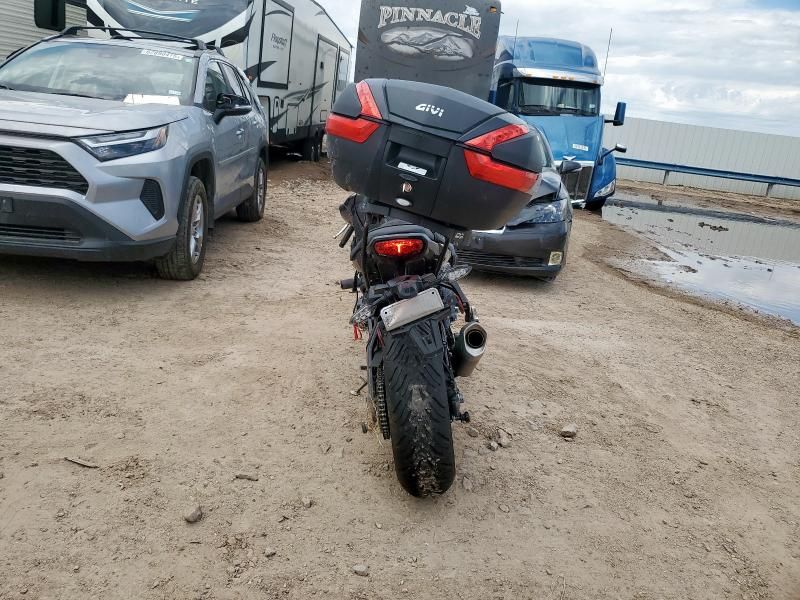 2024 Yamaha MTN1000