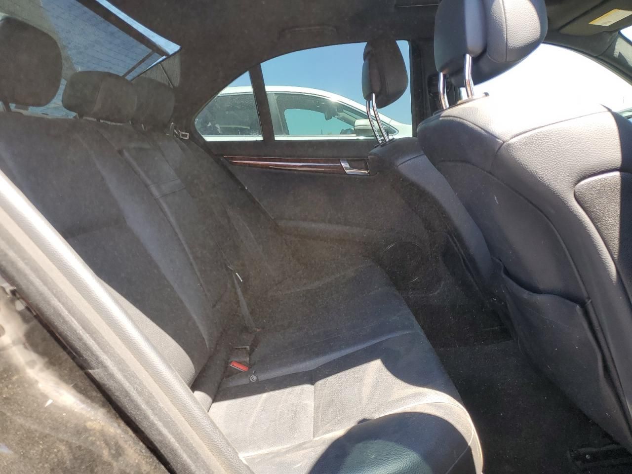 2011 Mercedes-Benz C300