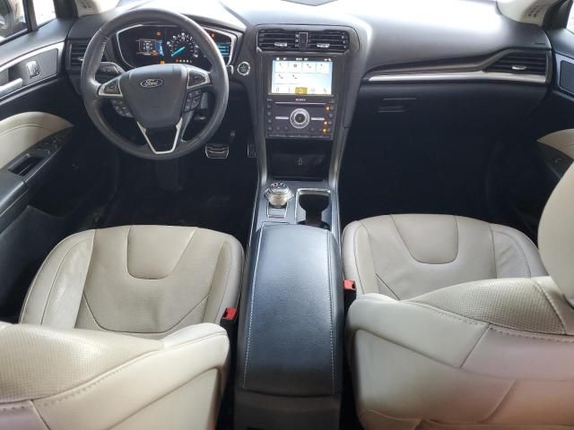 2018 Ford Fusion TITANIUM/PLATINUM HEV