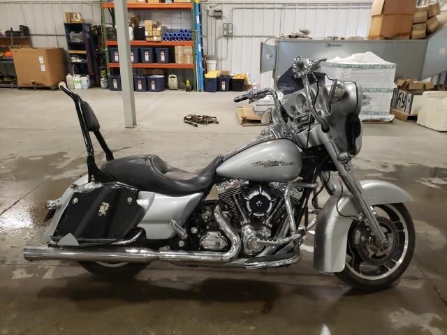 2010 Harley-Davidson Flhx
