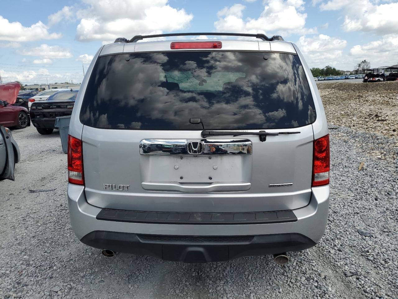 2015 Honda Pilot se
