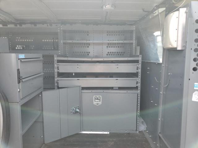 2013 Chev Express G2500