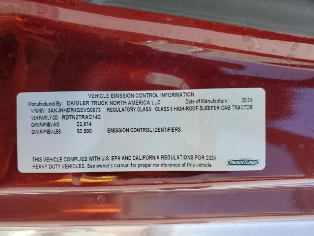 2025 Freightliner Cascadia 126 Semi Truck