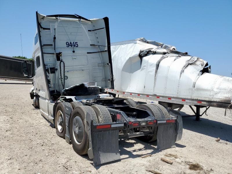 2025 Volvo VNL Semi Truck