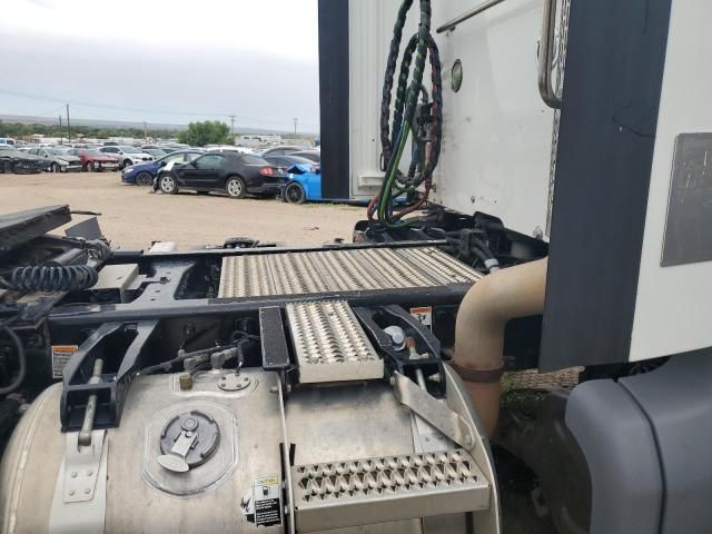 2018 Peterbilt Tractor 2018 Peterbilt 579 Semi Truck