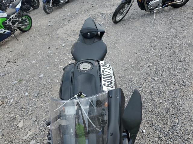 2025 Yamaha YZFR7