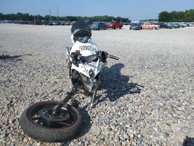 2012 Yamaha FZ6 R